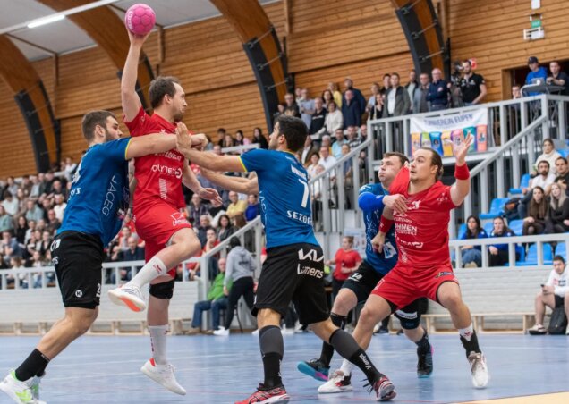 Spielszene aus dem Heimspiel gegen Achilles Bocholt aus der letzten Saison (Foto: Bernd Rosskamp) 