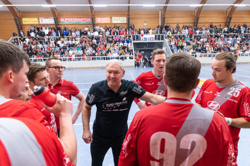Mariusz Kedziora in der Saison 2021-2022 als Interimscoach der KTSV Eupen (Foto: Bernd Rosskamp)
