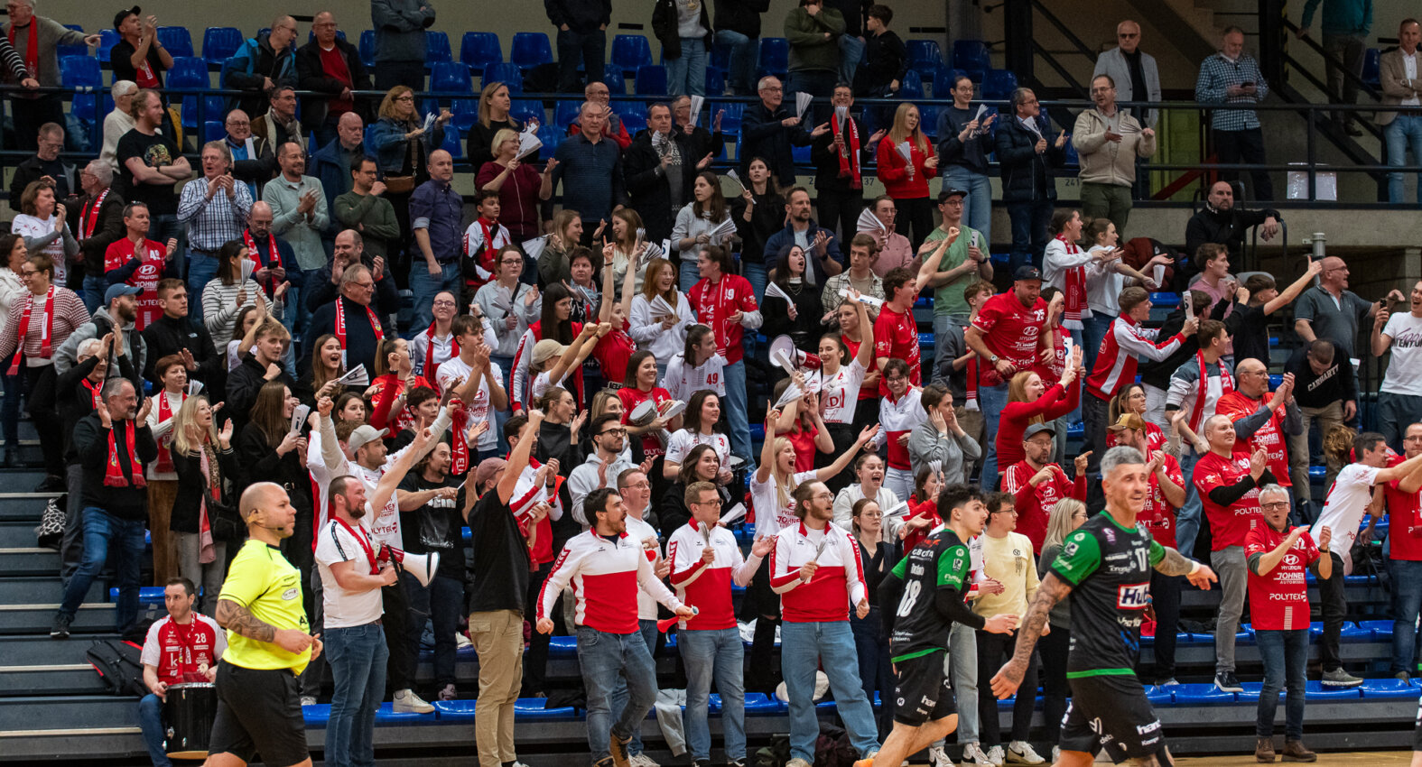 KTSV Fans, die besten der Liga (Foto: Bernd Rosskamp)