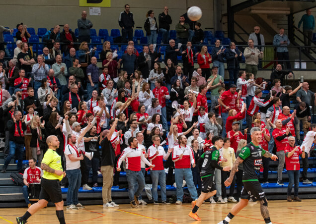 KTSV Fans, die besten der Liga (Foto: Bernd Rosskamp)