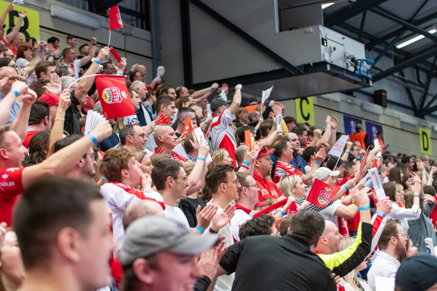 Die besten Fans der Liga (Foto: Bernd Rosskamp)