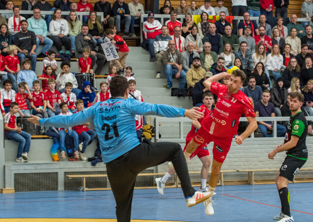Kim Schroeder im Heimspiel gegen HUBO, er punktet seit einigen Wochen mit guten Leistungen (Foto: Bernd Rosskamp)