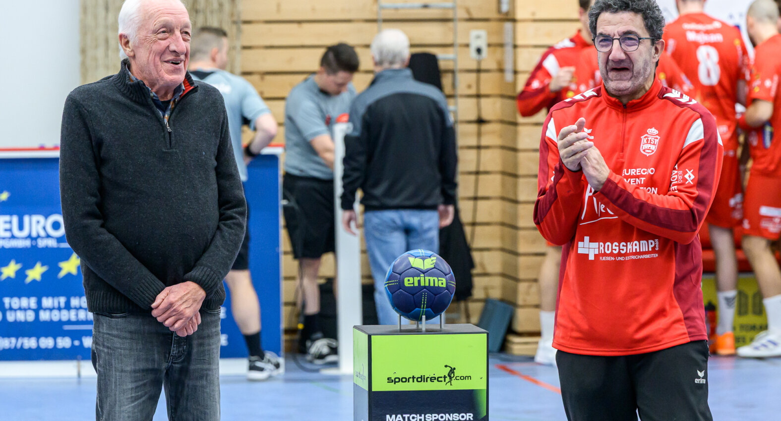 20251115-211413-KTSV-HurryUp-Bernd Rosskamp