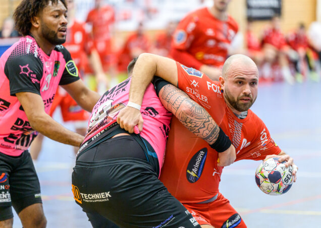 20251115-213224-KTSV-HurryUp-Bernd Rosskamp