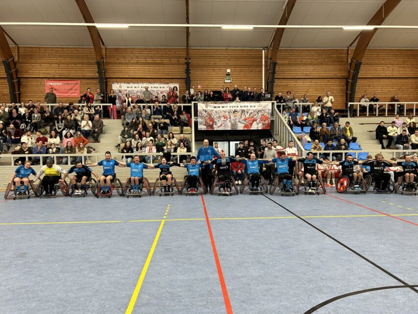 Gruppenfoto aller Spielerinnen und Spieler des Cap2Sports Vereins (Foto: Verein)