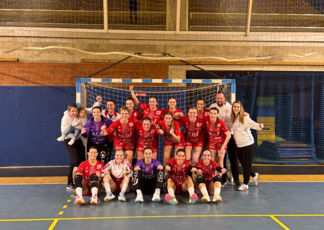 Eine erleichterte Eupener Mannschaft nach einem hart erkämpften Sieg (Foto: Verein)