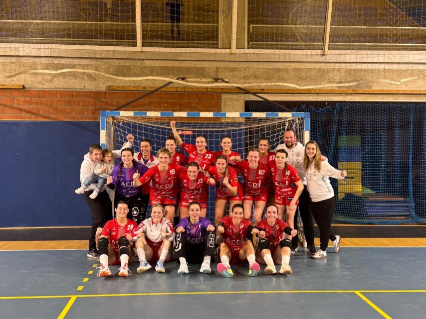 Eine erleichterte Eupener Mannschaft nach einem hart erkämpften Sieg (Foto: Verein)