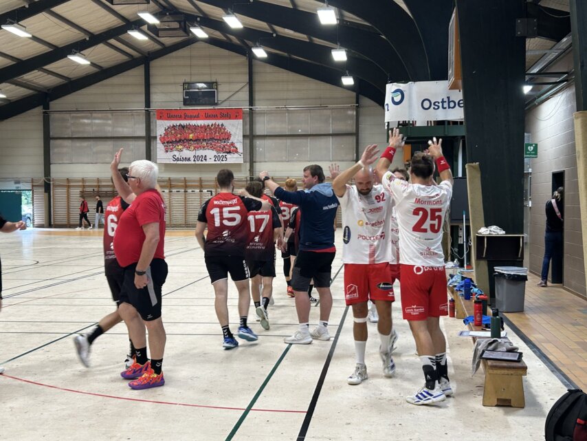 Start ins Spiel gegen den HCER